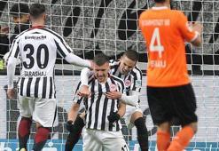 Eintracht Frankfurt - Darmstadt maç sonucu: 2-0