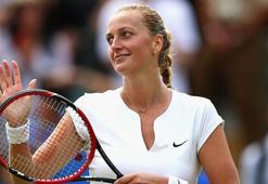 Petra Kvitova evinde bıçaklandı!