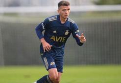 Fenerbahçeli futbolcu Asharov sosyal medyadan keşfedildi