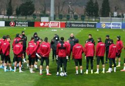 Şenol Güneş kararını verdi! Kaleyi kim koruyacak? Türkiye - Hollanda muhtemel 11...