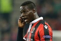 Balotelli'ye ırkçılık yapan taraftara ceza