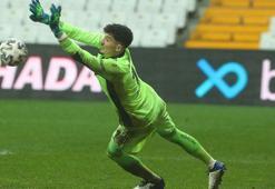 Fenerbahçe'de takımı Altay Bayındır ayakta tutuyor