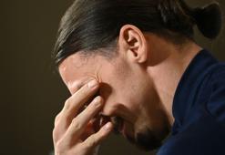 İsveç'in süperstarı Zlatan Ibrahimovic'in gözyaşları...