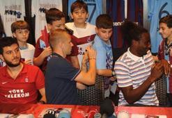 Bamba ve Sapara taraftarlarla buluştu