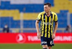 Mesut Özil'den son dakika Beşiktaş - Fenerbahçe derbisi paylaşımı!