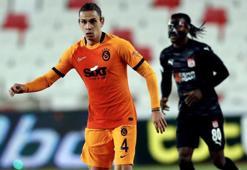 Taylan Antalyalı yoksa Galatasaray zorlanıyor