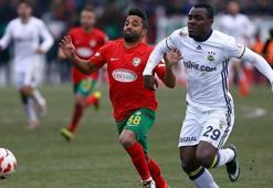 Sparta Prag, Emenike'yi transfer etmek istiyor!