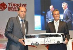 Mercedes-Benz ile devam