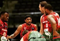 Pınar Karşıyaka, Hapoel Unet-Credit Holon'u avladı ve liderliği devraldı