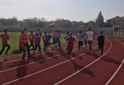 Çivril'de Cumhuriyet turnuvası atletizm yarışmaları yapıldı