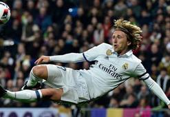 Hırvatistan'da yılın futbolcusu Modric