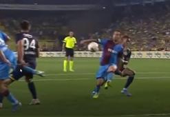 Fenerbahçe-Trabzonspor maçında penaltı tartışması!