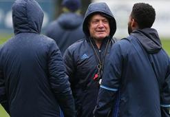 "Advocaat, Pereira'yı cebinden çıkarır"