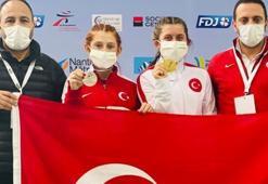 Bakan Kasapoğlu'ndan Fatma Damla Altın'a tebrik
