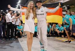 Rosberg eğlendi Hamilton yoktu