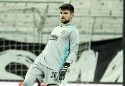 Beşiktaş'ın kalecisi Ersin Destanoğlu, gelecek vadeden futbolcular listesine girdi