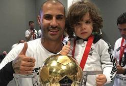 Quaresma'nın oğlu halay çekmeyi öğreniyor
