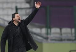 Erol Bulut: Futbolcularımı rahat bıraksınlar, beni eleştirsinler!