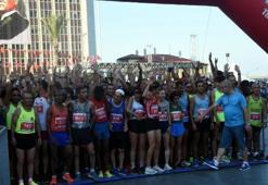 İzmir'de 9 Eylül Yarı Maratonu heyecanı