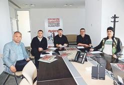 Bizim Takım: Artık top Erol Bulut'ta