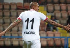 Mert Nobre kimdir, nereli, kaç yaşında? Mert Nobre hangi takımlarda oynadı? Mert Nobre futbolu ne zaman bıraktı?