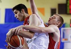 Türkiye 77-70 Hırvatistan: 70