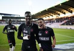 Başakşehir'in rakibi Kopenhag, ligde Midtjylland'a yenildi