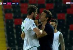 Konyaspor - Gaziantep maçında büyük olay! Uğur Demirok çıldırdı