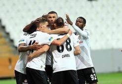 Beşiktaş 16 hafta sonra Galatasaray ve Fenerbahçe'yi geçti