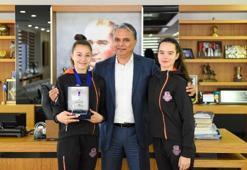 Yılın sporcularına kutlama