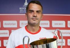 Gökhan Örnek, İzmir Büyükşehir Belediyespor'a döndü