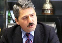 3 oyuncu ile yollar ayırdı