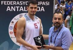 Akhisar'da Ahmet İlker'den imza