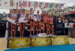 FIVB Plaj Voleybolu Dünya Turu Aydın Etabı'nın şampiyonu Polonya