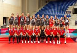 Teşekkürler kızlar! U17 Kız Milli Takımımız'dan Avrupa Şampiyonası'nda gümüş madalya