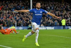 Cenk Tosun'un oğlu uğurlu geldi