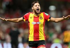 Galatasaray'ın gündemindeki Youcef Belaili Al Ahli'ye transfer oldu!