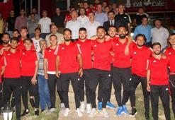 Vali Arslantaş: “Yenilse de atletini çıkarsa suyunu sıkarak dışarıya çıkan bir ekip istiyoruz”