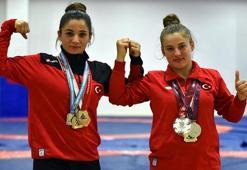 Eda ve Ece kardeşler çalışma metoduyla dikkat çekiyor