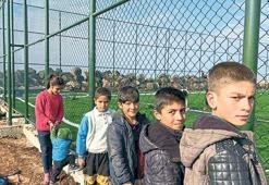 Bakan Kasapoğlu'ndan Şanlıurfa'ya tenis kortu ve halı saha