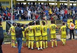 Fatsa Belediyespor'da Gölcükspor galibiyetinin sevinci yaşanıyor