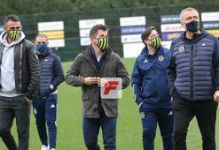 Emre Belözoğlu'dan çok sert açıklamalar: Sanane benim futbolcumdan!