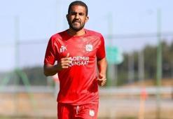 Sivasspor'da Marcelo Goiano resmen ayrıldı...