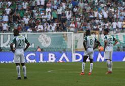 Bursaspor'da 3 oyuncu sezonu kapadı