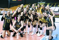 VakıfBank – Eczacıbaşı VitrA maç sonucu: 3-0