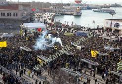 Kadıköy'de dev miting