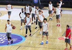 Fenerbahçe Beko maçı öncesi Anadolu Efes'te son durum