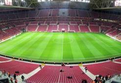 ABD ve İspanya TT Arenayı gezdi