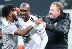 Beşiktaş haberi: Atiba'nın kararı bekleniyor