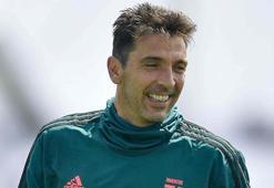 Buffon Serie A rekoru kırdı! En çok maça çıkan..